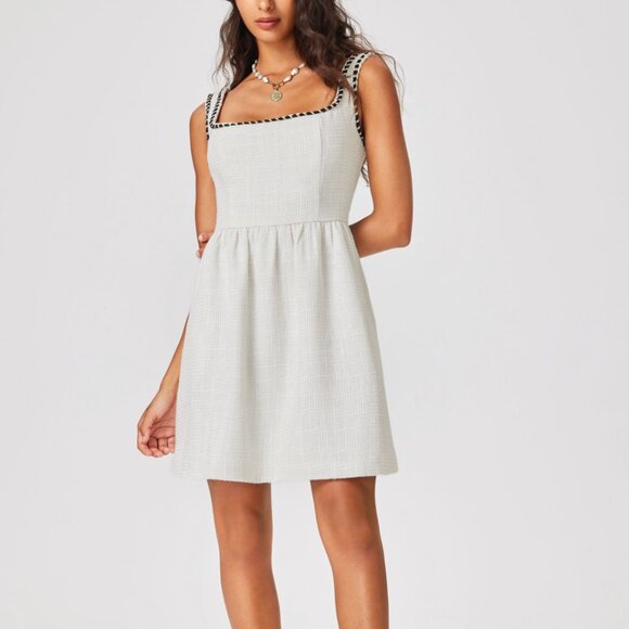 Cider Tweed U-neckline Solid Mini Dress - Picture 6 of 6